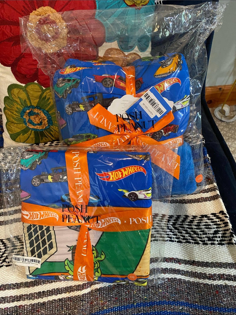 Posh Peanut Bright Blue Hot Wheels Kids Blanket Set with Orange Accents - Picture 8 of 8